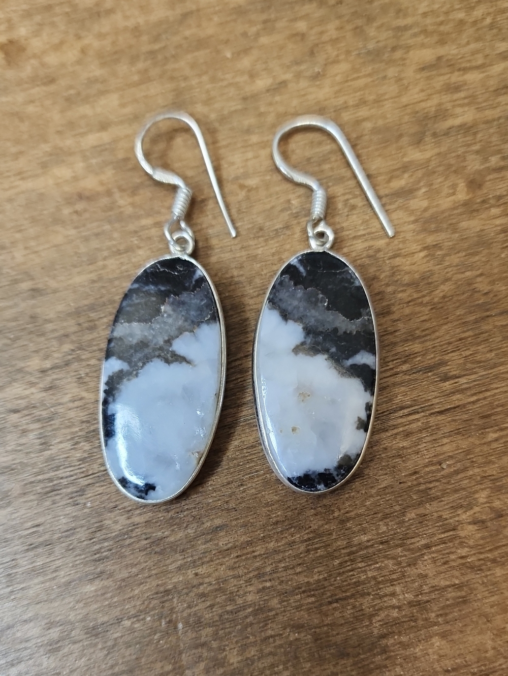 Black & White Oval Stone Drop Earrings